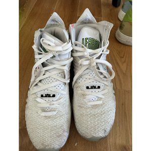 Nike Lebron 17 Air Command Force 2020 Mens Size 12 US